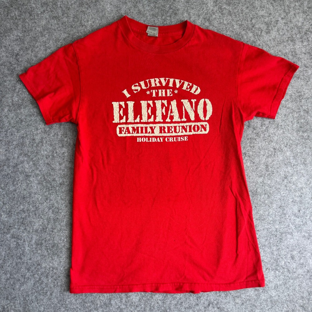 Gildan Mens Elefano Family Reunion Holiday Cruise T Shirt Small Red Graphic Tee